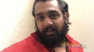 Dhruva Sarja Chitraloka Com Kannada Movie News Reviews Image Similar to a bowl cut, the look incorporates soft bangs, inversions and layers to bring it into the modern day. dhruva sarja chitraloka com