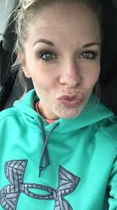 Makeup look with eyes-moca java shimmer lips