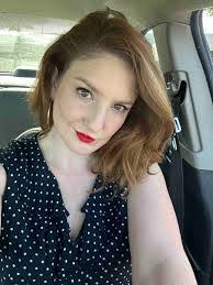 Rebecca Treadway's Instagram, Twitter & Facebook