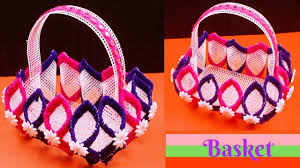 Whether it's space ships, aliens, rockets or the planet and stars, find lots of fun space crafts here. Diy Canvas Plastic Handmade Craft Plastic Canvas Basket Plastic Canvas Crafts Youtube