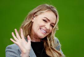 Laura Woods has put Joey Barton in his place after his bizarre sexist rant  👊 He's got no comeback to that 🤣 👉 https://bitly.ws/34Rks