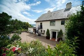 These Are The Most Expensive Houses Sold In Wales In July Expensive Houses Selling House House Styles