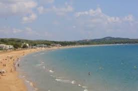 Playa Larga De Tarragona Playas De Las Costa Dorada Tripkay