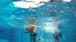 Piscine Beaugency Mp4 Youtube