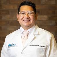 Kari Winger's Instagram, Twitter & Facebook