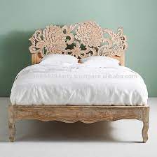 Das zeltförmige bett befriedigt den abenteuergeist des kindes voll und ganz. Antiken Geschnitzten Holz Bett Indische Schnitzereien Hohe Kopfteil Bett Buy Geschnitzt Massivholz Konig Betten Bett Geschnitzte Holz Betten Product On Alibaba Com