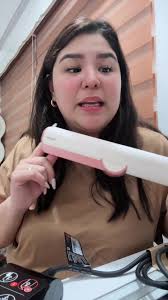 Dyson Airstrait Rosso