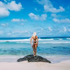 She was the only rookie on the wct (professional surfing) (world championship tour) in 2015. Tatiana Weston Webb On Instagram Cloud Envy With Bodyglovegirl Photo Chadlabass Surfing Surfer Surf Girls