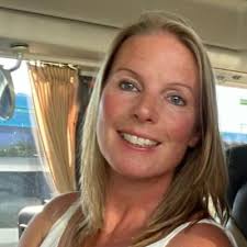 Ruth Hanna (@ruthcharlotte_)