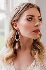 Bridelily specializes in providing the latest design boho wedding dresses. Statement Wedding Earrings Statement Bridal Earrings Gold Etsy Statement Earrings Wedding Bridal Statement Earrings Gold Bridal Earrings