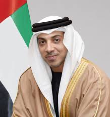 رئيس الدولة يبحث العالقات األخوية مع رئيس وزراء العراق