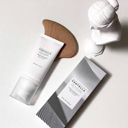 Kem Chống Nắng Skin1004 l