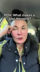 Identifying Traits of Bad Therapists for Better Healing