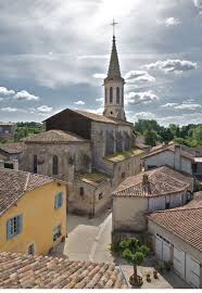 Village De Sarrant 32120 Sarrant Beaux Villages Village Francais Tourisme
