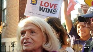 Same-sex marriage rights pioneer Edie Windsor to be honored with memorials  in Southampton and NYC