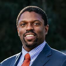 Dr. Roger Mann, MD, Surgery