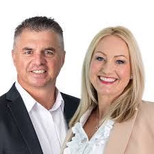 Tim Macklin's Instagram, Twitter & Facebook