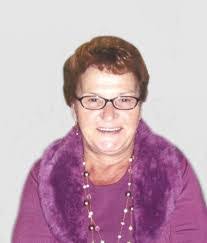 Maria Bento's Instagram, Twitter & Facebook