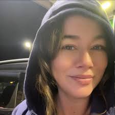 I think Michael and Molly make a cute couple