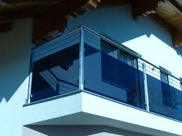 Balkongelander Aus Edelstahl Fullung Aus Glas Grau Mit Edelstahlseile Balkongelander Edelstahl Balkon Glas Balkongelander Edelstahl Glas
