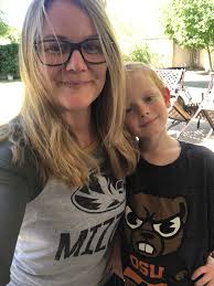 Lindsay Daly (@LindsayLDaly)