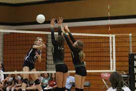 Oct 30, 2012 · 63 girls playing sports au naturel. Girls Volleyball Players Reflect On The End Their Of Season With A 14 15 Record Fhntoday Com