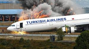 Turkish airlines also has a hub in the capital city of ankara. A Routine Landing Instantly Turns Into A Disaster Blind Approach Turkish Airlines 726 Youtube