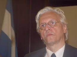 Departamento de Extensión del IES 2 MARIANO ACOSTA: PRESENTACIÓN DE LIBRO  SOBRE SHAKESPEARE