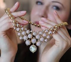 TEFAF 2017: Jewellery You Should Look Forward to Seeing