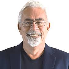 Craig Arcuri's Instagram, Twitter & Facebook