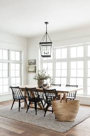 Minimalist Dining Room Table Decor With Black Chairs In 2020 Minimalist Dining Room Minimalist Dining Room Table Black Dining Room