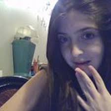 Laila Solis (LailaSolis02@)