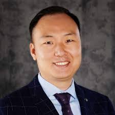 Ali Monge's Instagram, Twitter & Facebook