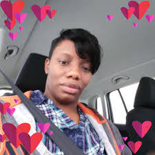 Shay Mays's Instagram, Twitter & Facebook