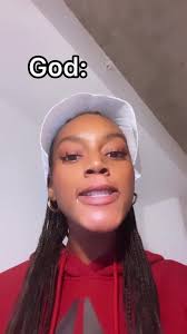 Ariel Fritz's Instagram, Twitter & Facebook