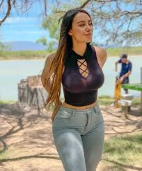 Alejandra Treviño-her most daring poses yet