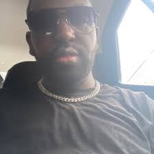 YouTuber Lah Mike got maced by his girlfriend after she found out he  allegedly cheated. She went through his phone, saw the messages, and  sprayed him. Is she wrong? 👀😳 #fblifestyle