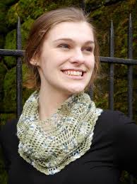 Meander Cowl Knitting pattern by Michele Bernstein