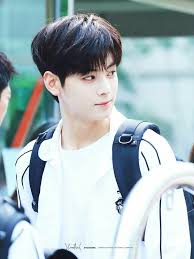 Fotoğraf çekimi için yapılan röportajda, cha eun woo sbs'nin basketbol programı handsome tigers (yakışıklı kaplanlar)a katılma nedenini şöyle açıkladı The Most Handsome Idol In The Eyes Of Kpop Artists Steemit