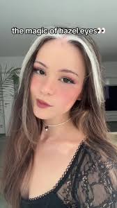 I love hazel eyes omg