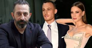 Serenay sarıkaya, en sevdiği eşyalarını eğitime destek için paylaşıyor! Cem Yilmaz Dan Serenay Sarikaya Nin Eski Aski Kerem Bursin E Gonderme Bir Bu Kalmisti Haberler Magazin