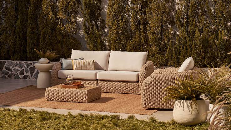 The 8 Best Durable Outdoor Furniture Materials | Castlery Canada