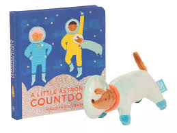 Make bath time fun while also cleansing and nourishing your little one's skin. Best Space Toys For Kids