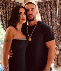 Incredibil la ce o supune menestrul. Dorian Popa A FÄƒcut AnunÈ›ul Despre RelaÈ›ia Cu Oana ZÄƒvoranu Ce S A Intamplat Cu Iubita Lui OficialÄƒ Impact