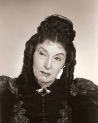 Μια σπάνια ανάγνωση για το ραδιόφωνο από την κορυφαία ελληνίδα τραγωδό. Katina Pa3inoy H Prwth Ellhnida H8opoios Poy Katafere Na Sta8ei Sto Hollywood The Look Gr