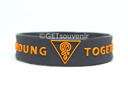 gelang karet custom dkv stt bandung gelang karet custom dkv stt bandung