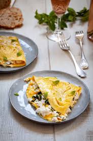 Recette Traditionnelle Corsse De L Omelette Au Brocciu Recette Recette Traditionnelle Omelette Omelette Fromage