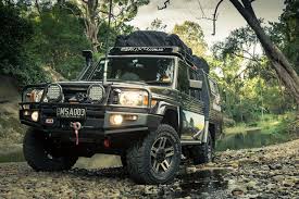 Toyota's official specs give the cruiser's weight as 2316kg, including the optional tray. Msa Toyota Land Cruiser 79 Series Review