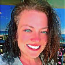 Suzanne Heflin's Instagram, Twitter & Facebook