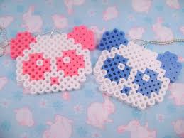 Pin Von Monica Kaczmarczyk Auf Kawaii Crafts Bugelperlen Perlenkunst Bugel